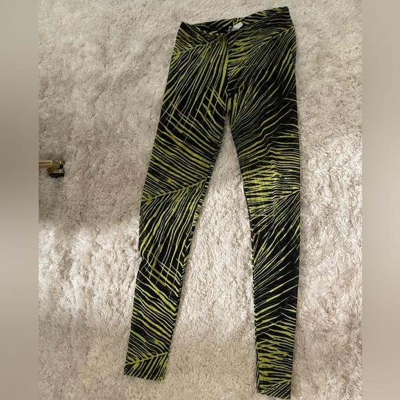 Legggings - Picture 1 of 3